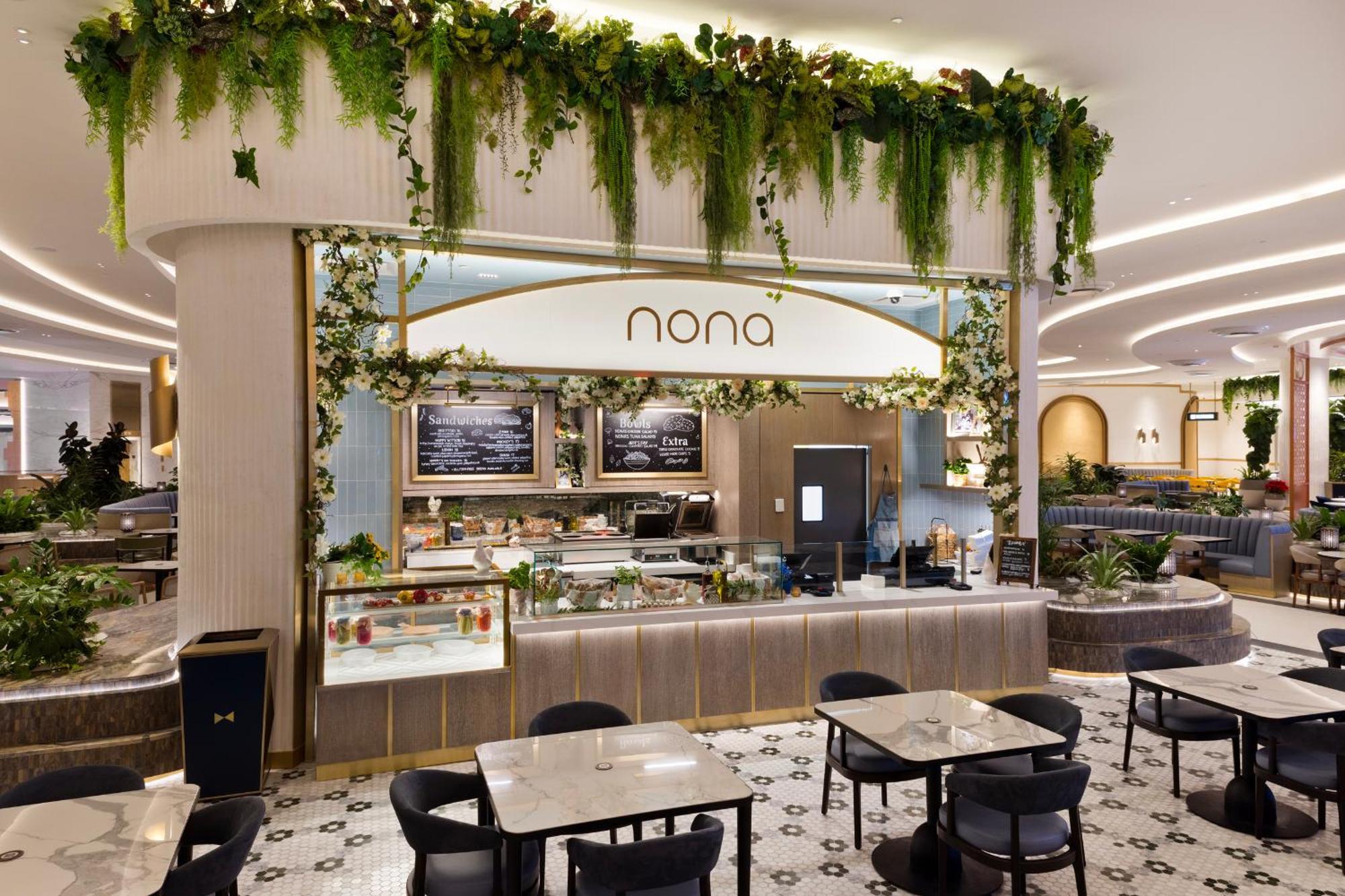 Fontainebleau Las Vegas Dış mekan fotoğraf Nona