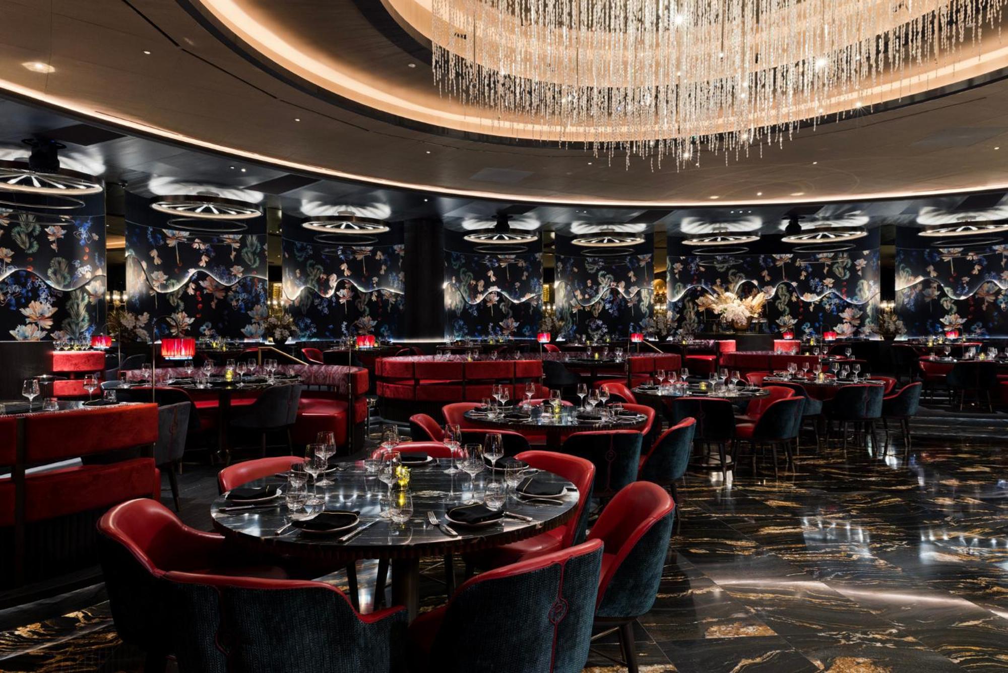 Fontainebleau Las Vegas Dış mekan fotoğraf The restaurant in 2018