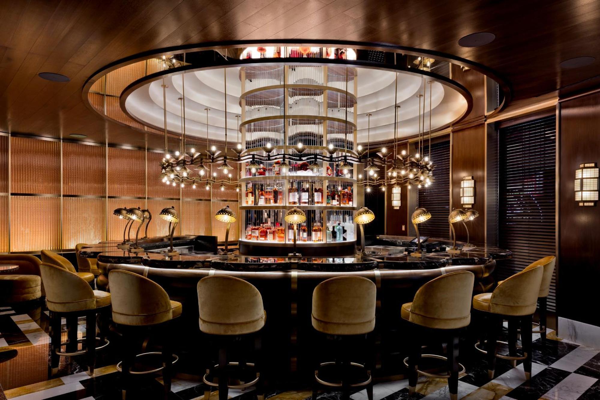 Fontainebleau Las Vegas Dış mekan fotoğraf The bar at the Mandarin Oriental Bar